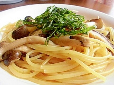 青じそときのこの和風パスタ